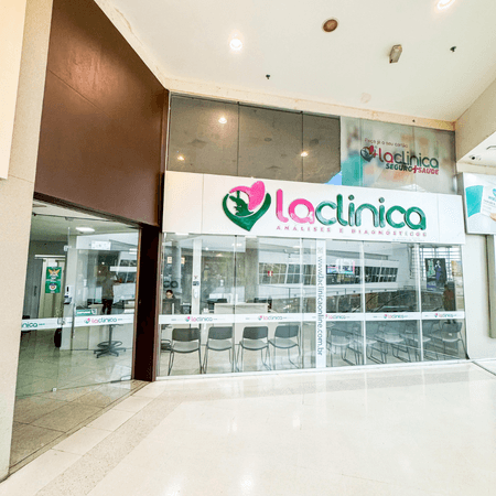 Imagem de interna da loja la clinica